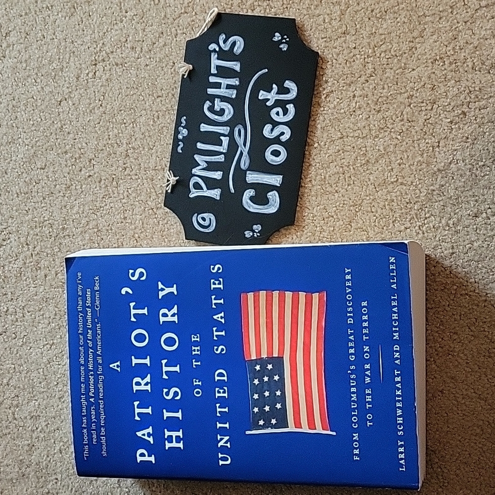A Patriot's History of the United States by Schweikart & Allen Paperback